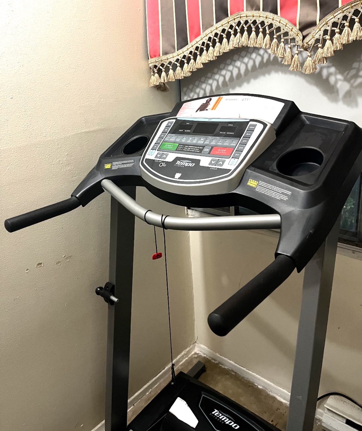 Tempo 6111 Treadmill - photo 4