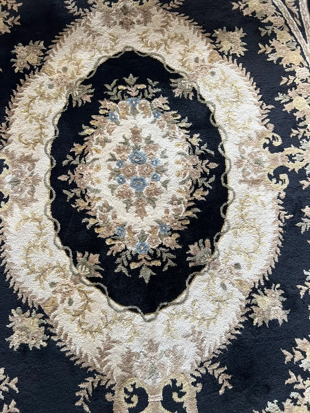 Beautiful New Zealand 100% Wool Area Rug image indicator(2)