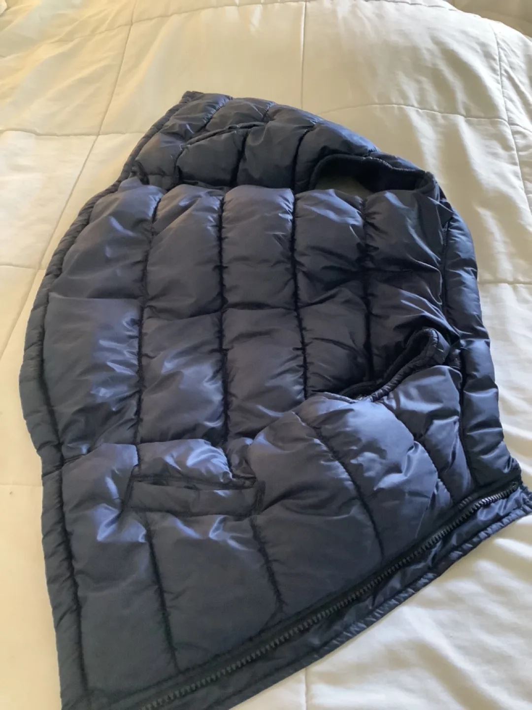 Old Navy Toddler Boy's Puffer Vest image indicator(4)
