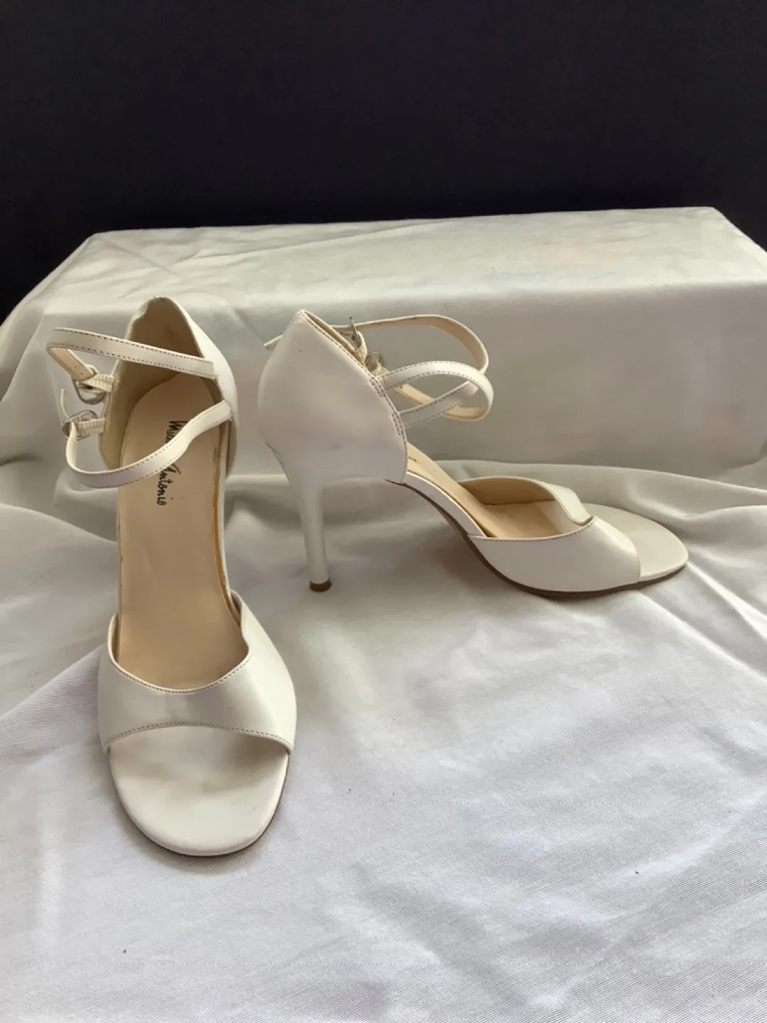 Women's High Heel Sandals - $5 Each image indicator(2)