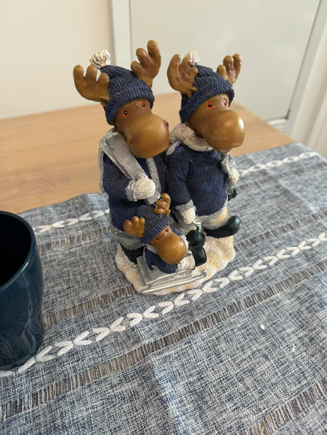Moose Family Christmas Decoration thumbnail