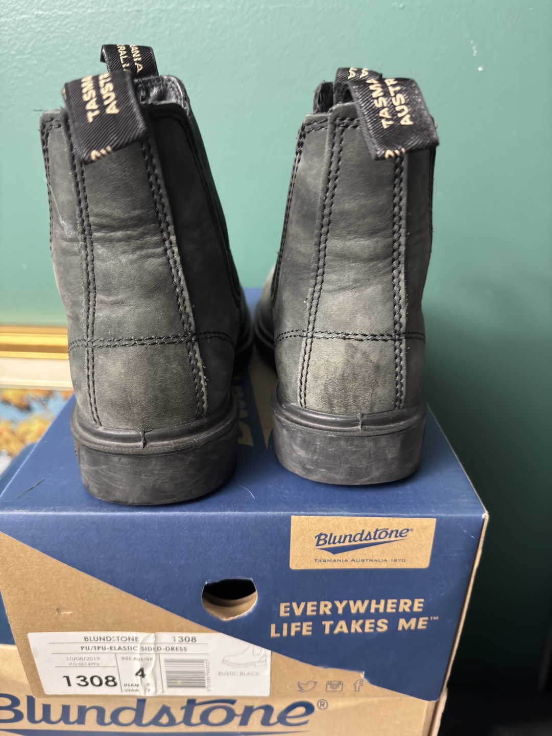 Blundstone 1308 Boots  Chisel toe - US womens 7/ Mens 5/ Aus 4 - photo 4