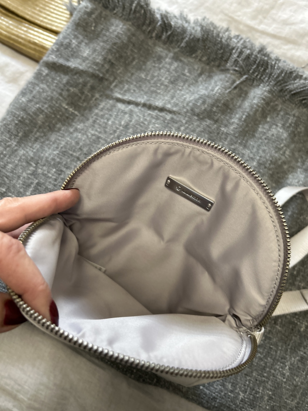 Lululemon Everywhere Belt Bag - photo 4