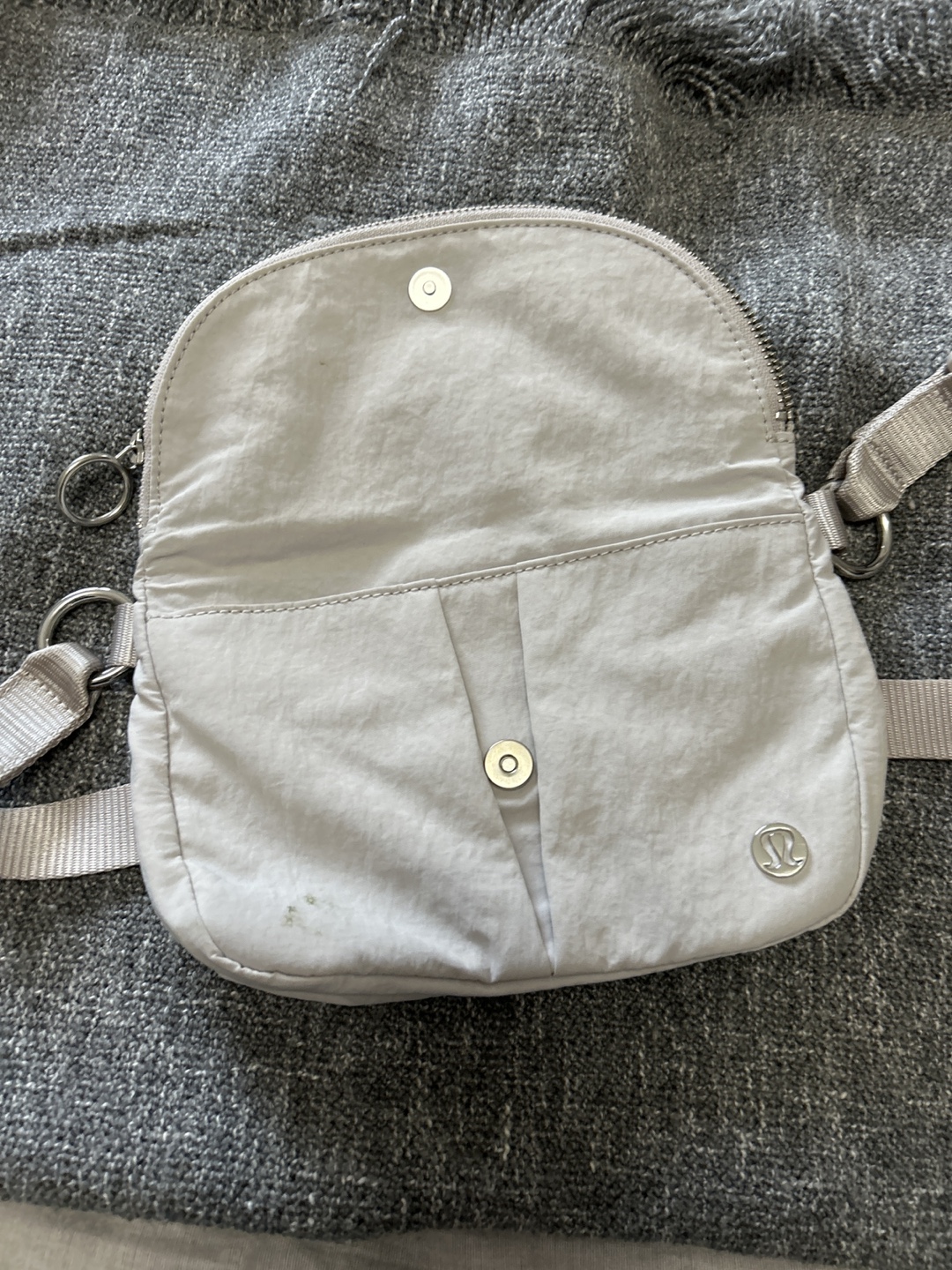 Lululemon Everywhere Belt Bag - photo 3