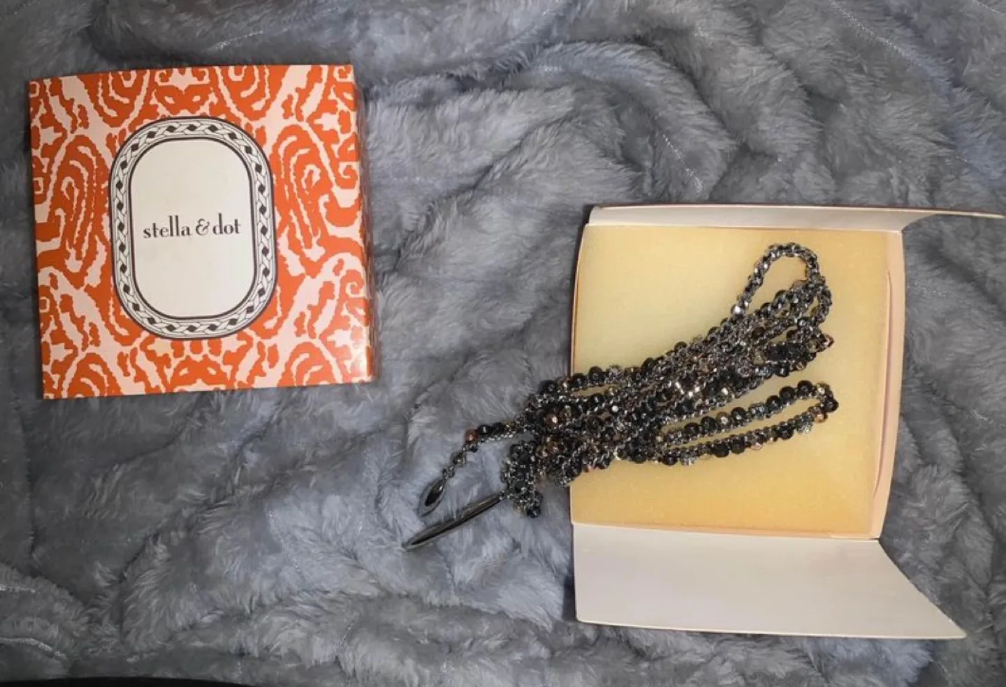 Stella & Dot Necklace image indicator(4)