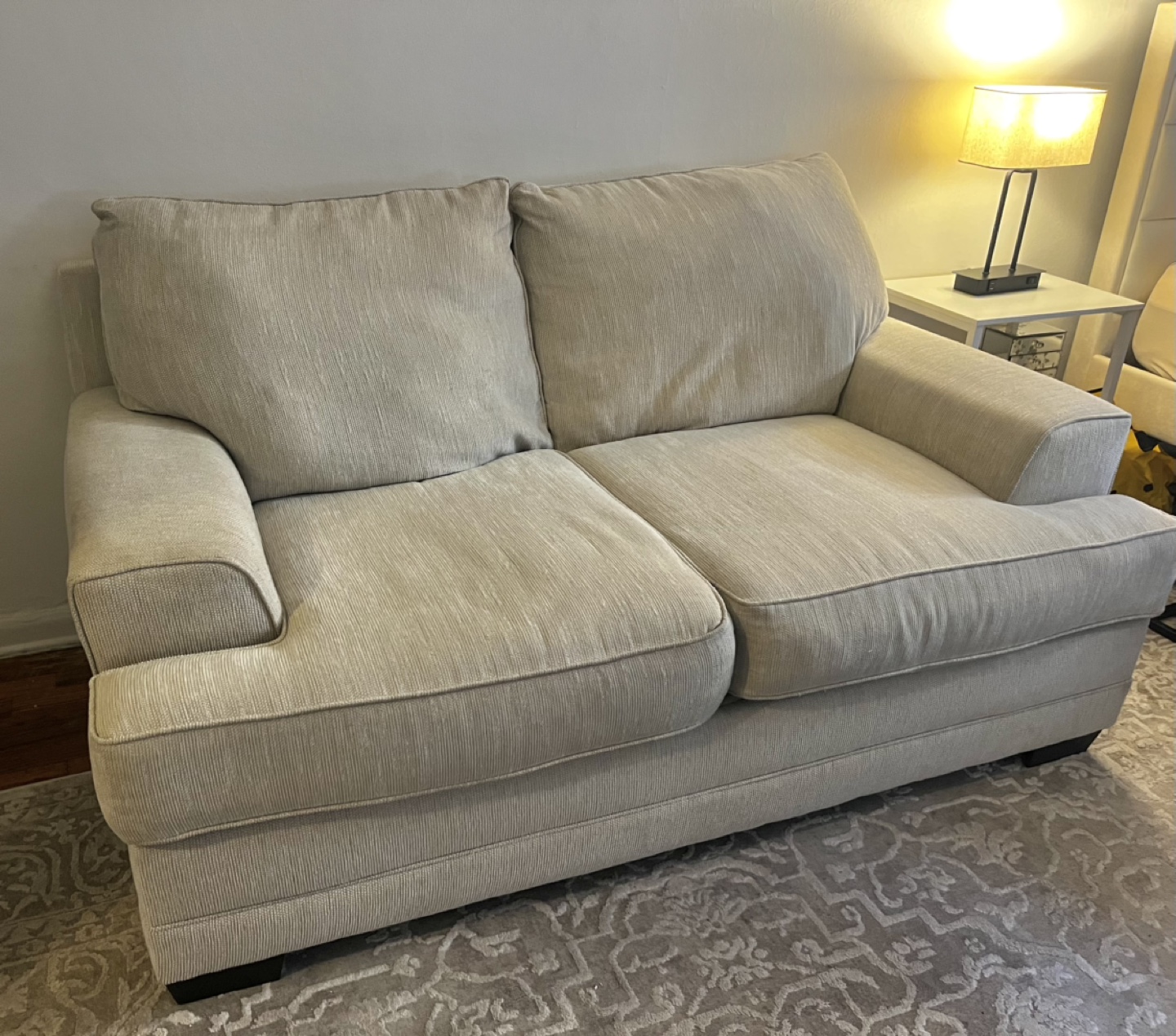 Beige two-cushion loveseat (in elevator building!) - photo 3