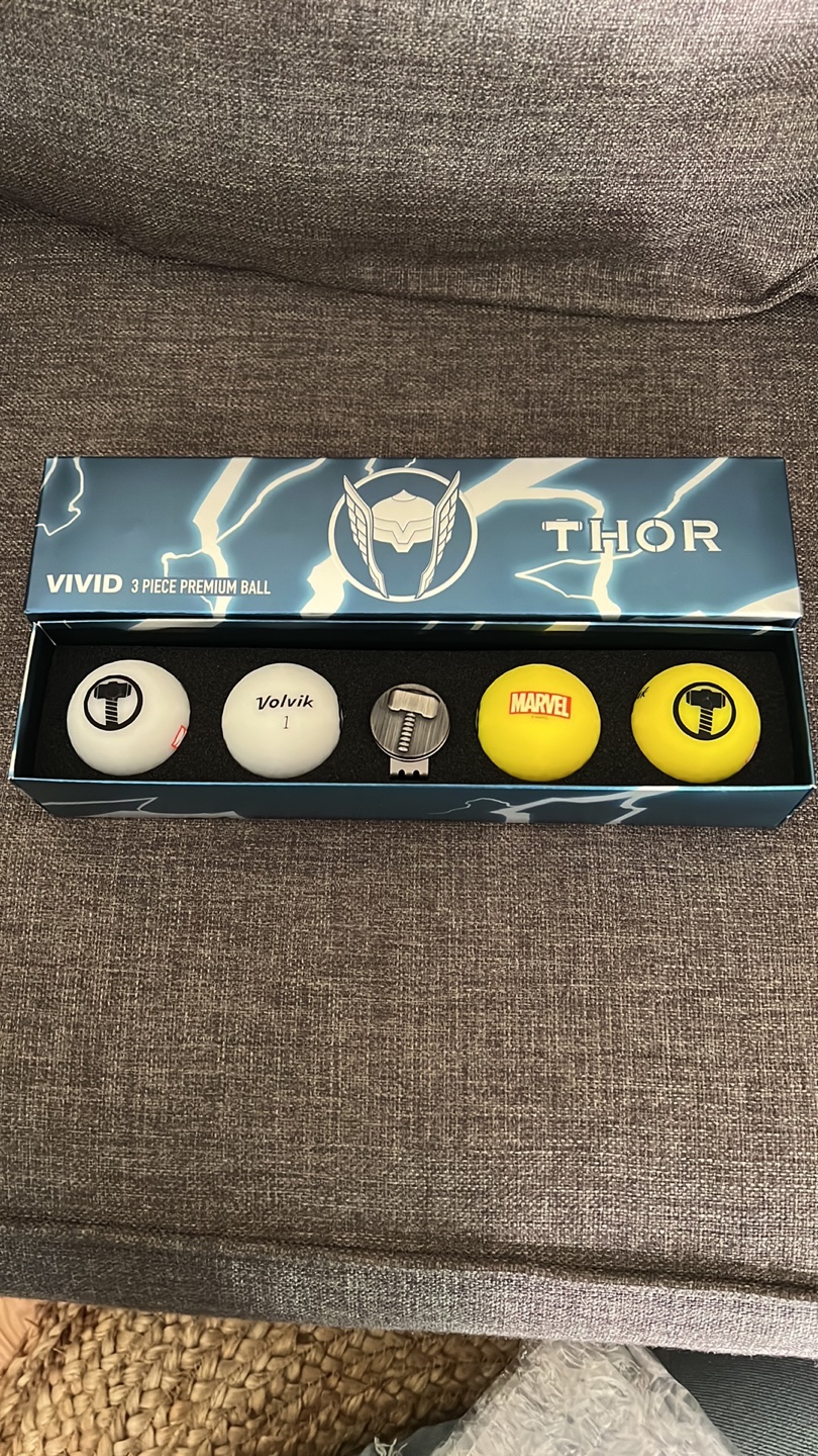Marvel Thor Golf Balls and Ball Marker Set