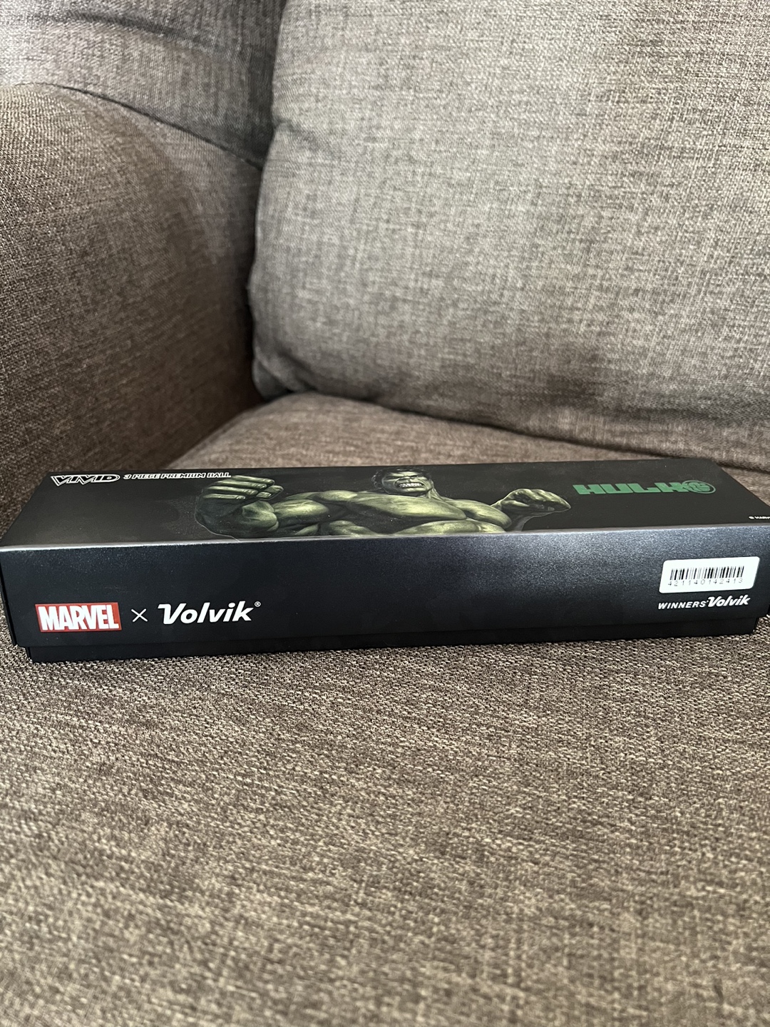 Hulk Marvel x Volvik Golf Balls and golf marker set - photo 4
