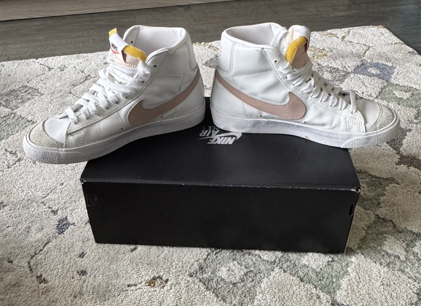 Nike - W Blazer Mid 77 - photo 4
