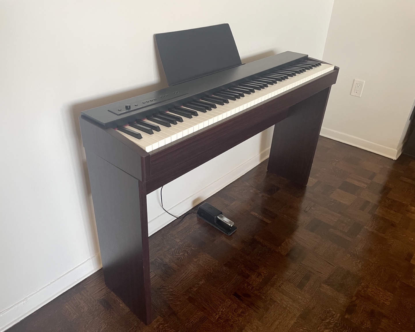 Roland F-20 Supernatural Upright Digital Piano - photo 5