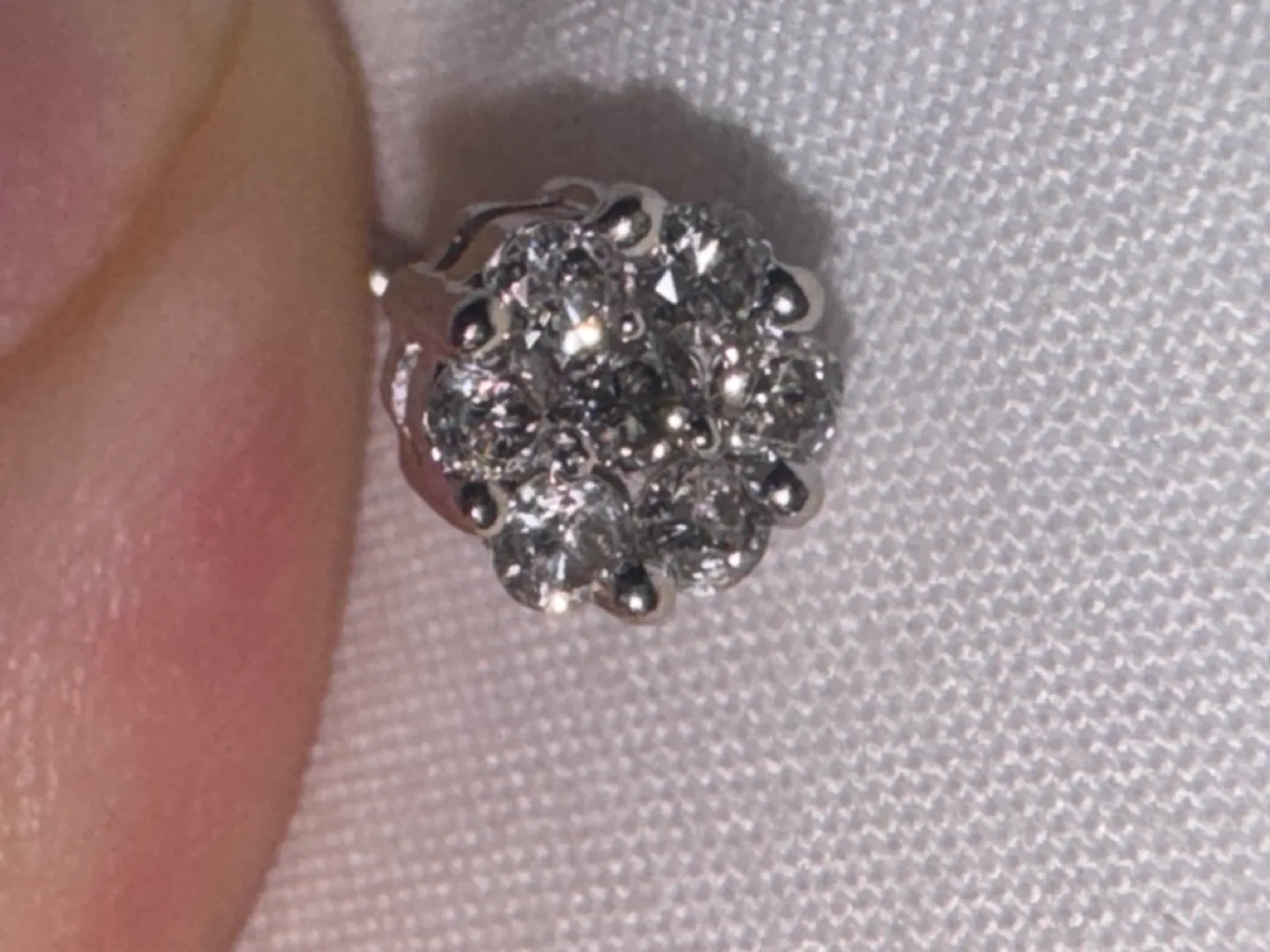 Diamond Stud Earring thumbnail