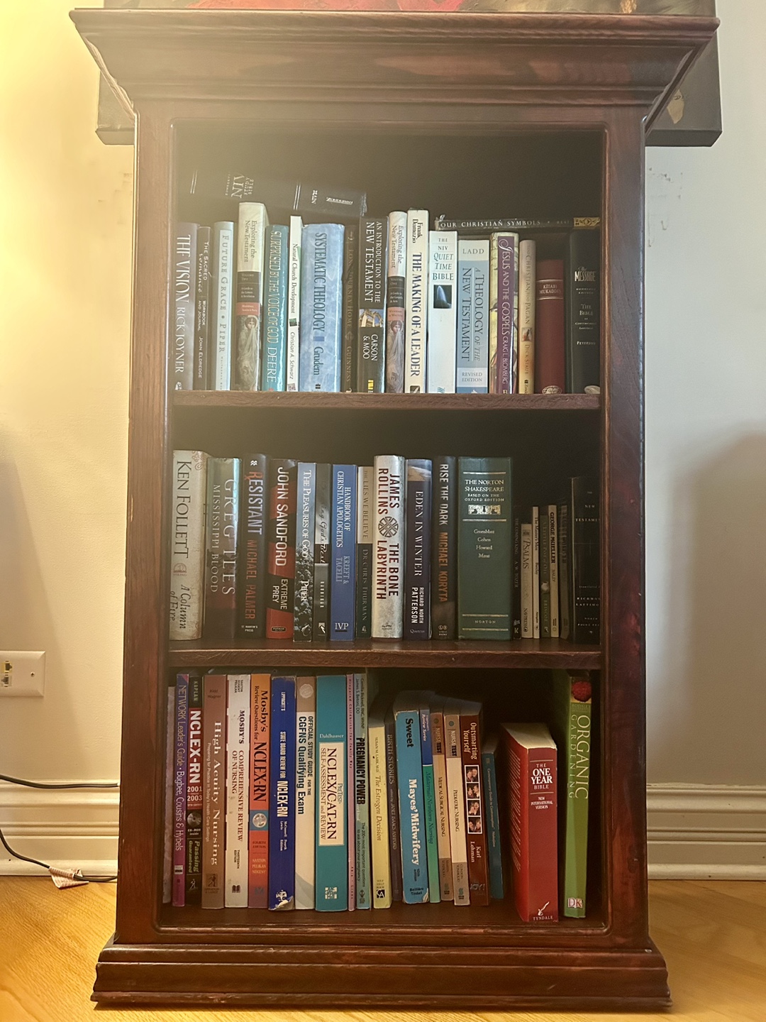 Wooden Bookcase - photo 2