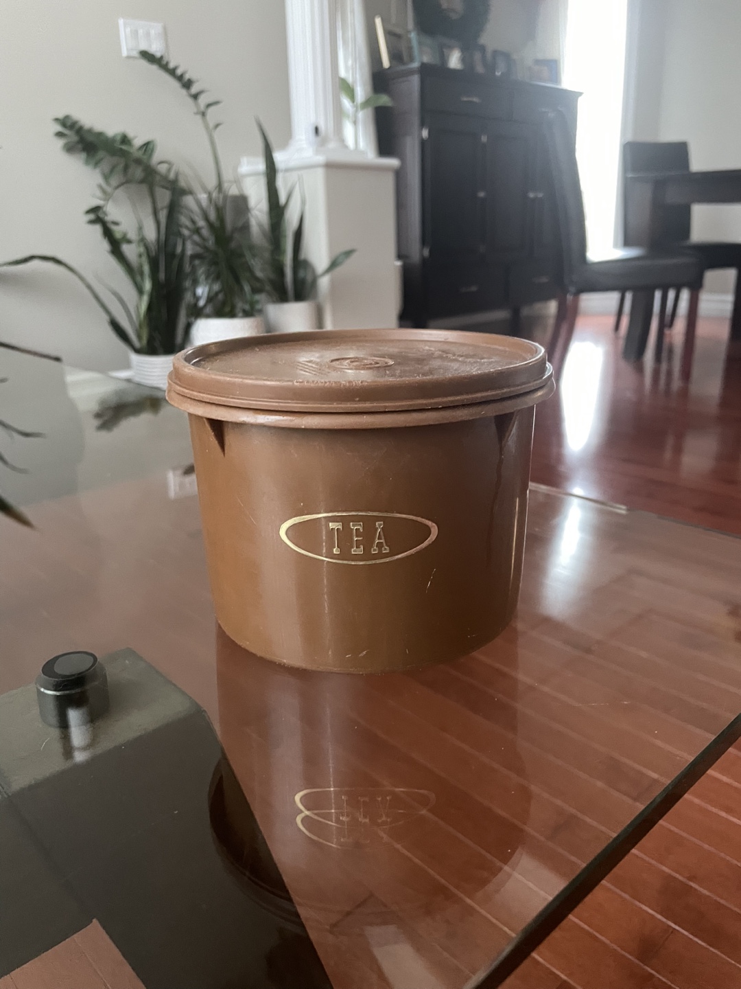Vintage Tupperware Tea Container
