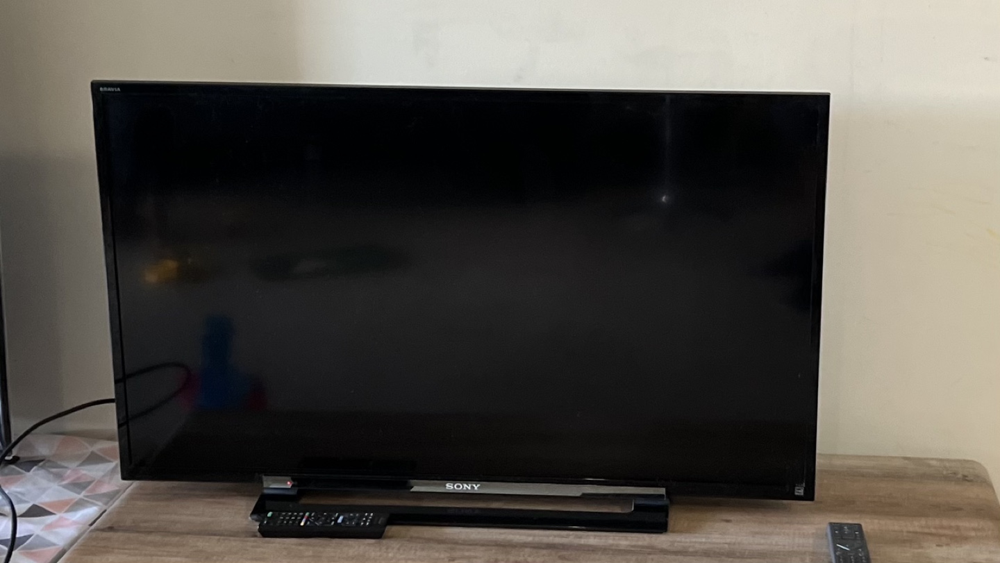 Sony Bravia 40 inch TV