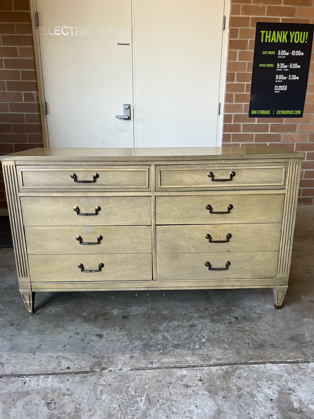 MCM Bassett 6 Drawer Dresser