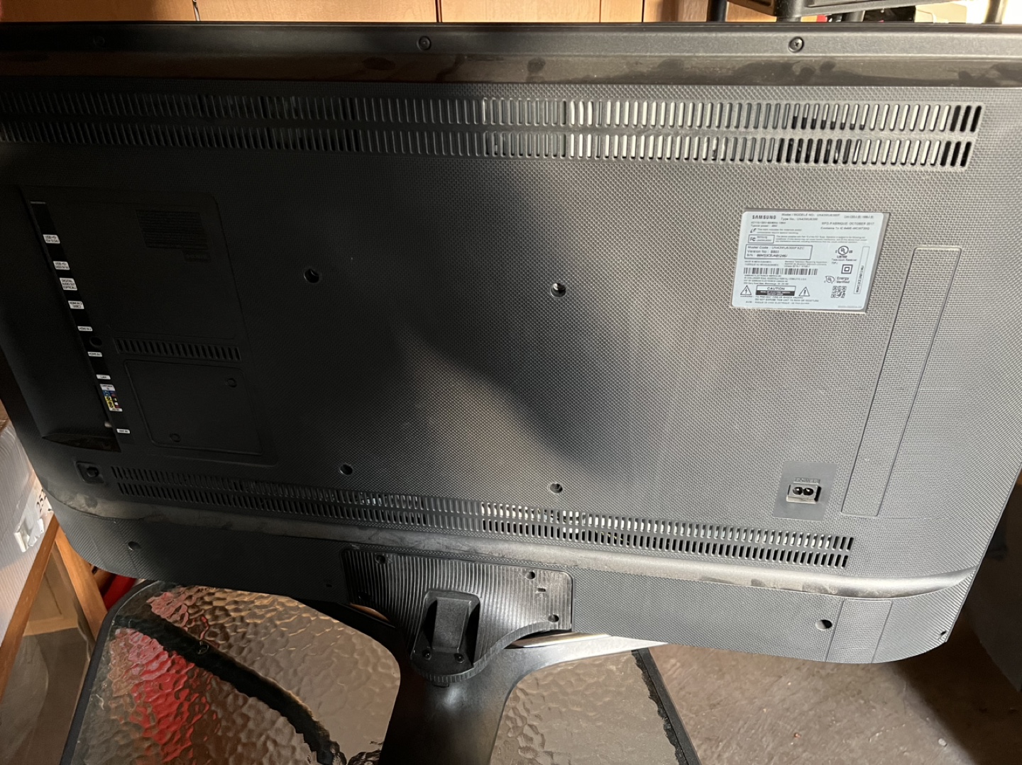 Samsung 43 inch tv - photo 2