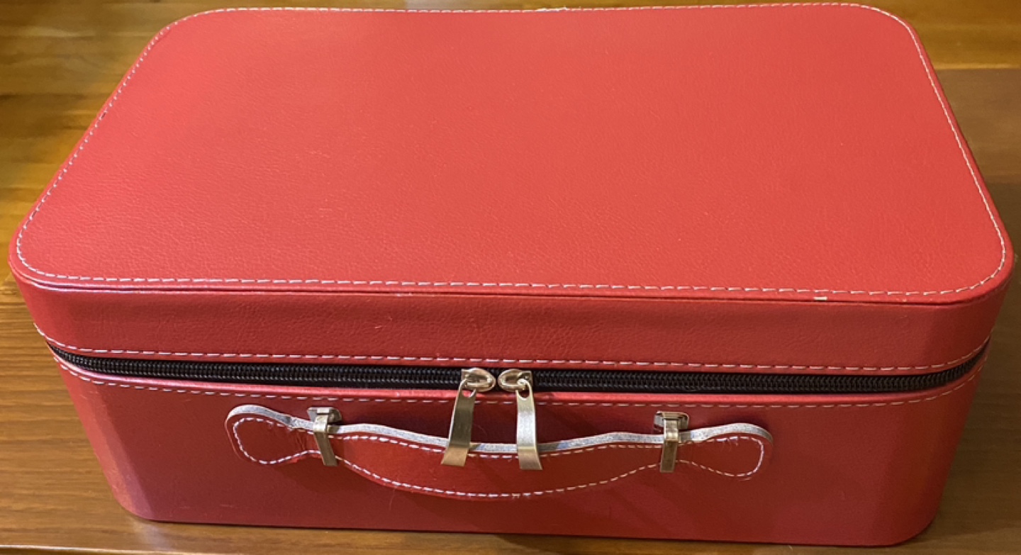 Red Chinese Tea Set with Carrying Case - photo 2