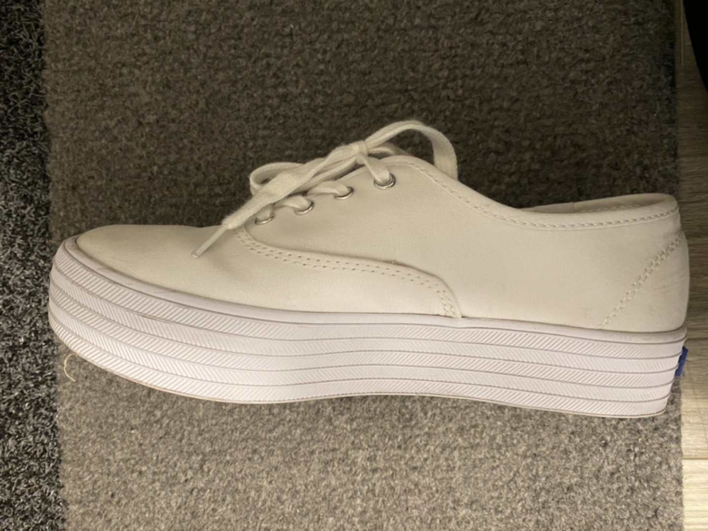 Keds Womens Triple Sneaker size 5.5 - photo 4