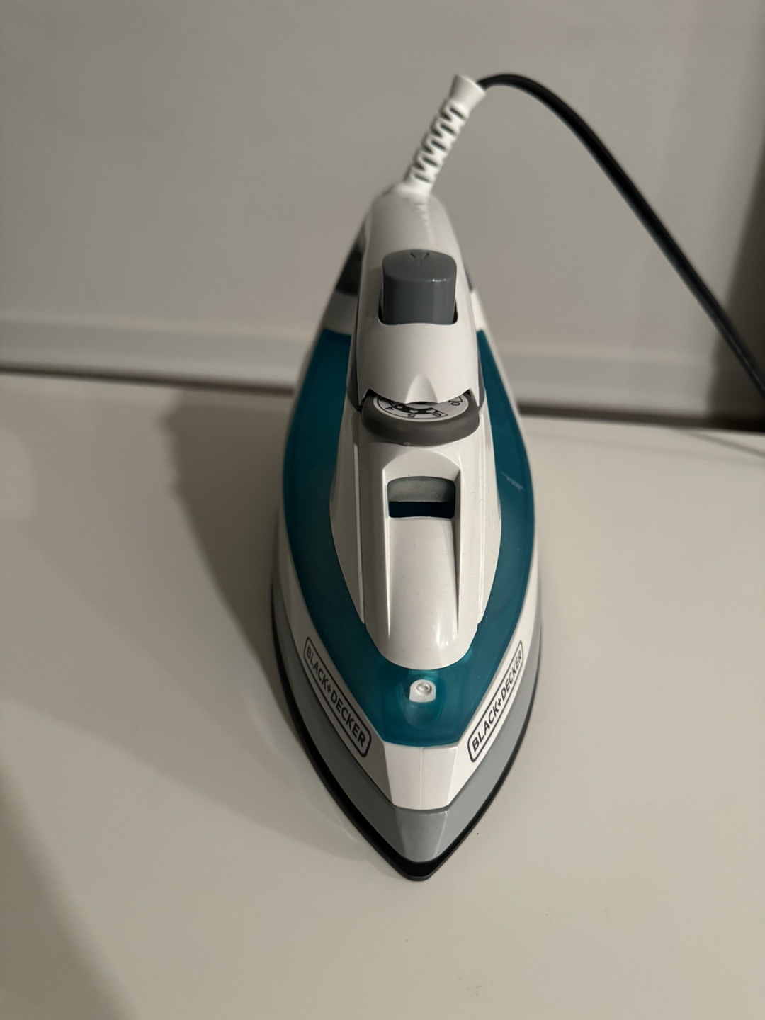 Black + Decker Iron