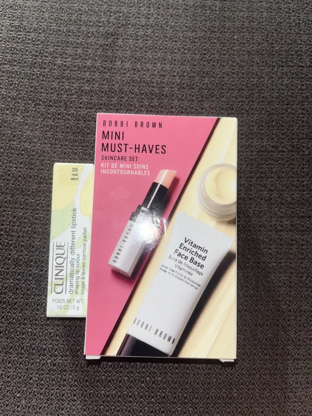 Bobbi Brown Mini Must-Haves Skincare Set thumbnail