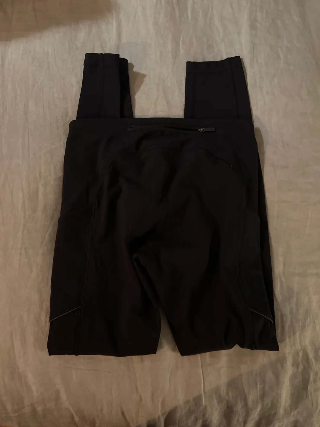 Lululemon Speed Up Tight (Full-On Luxtreme Brushed) - 4 image indicator(5)