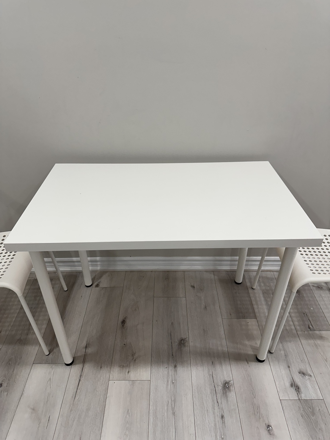 IKEA Table and 2 Chairs - photo 2