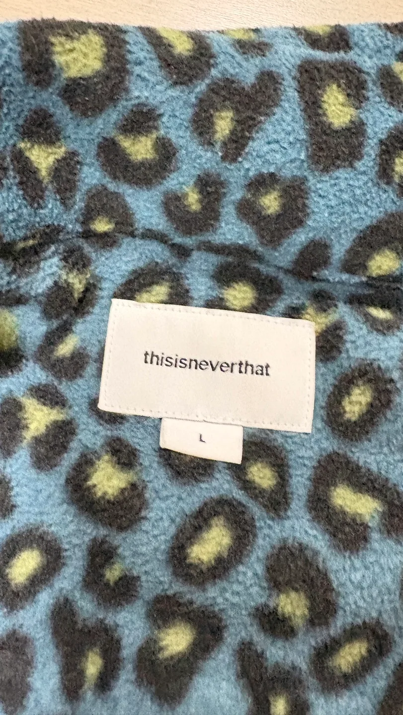 Thisisneverthat Leopard Fleece Jacket image indicator(4)