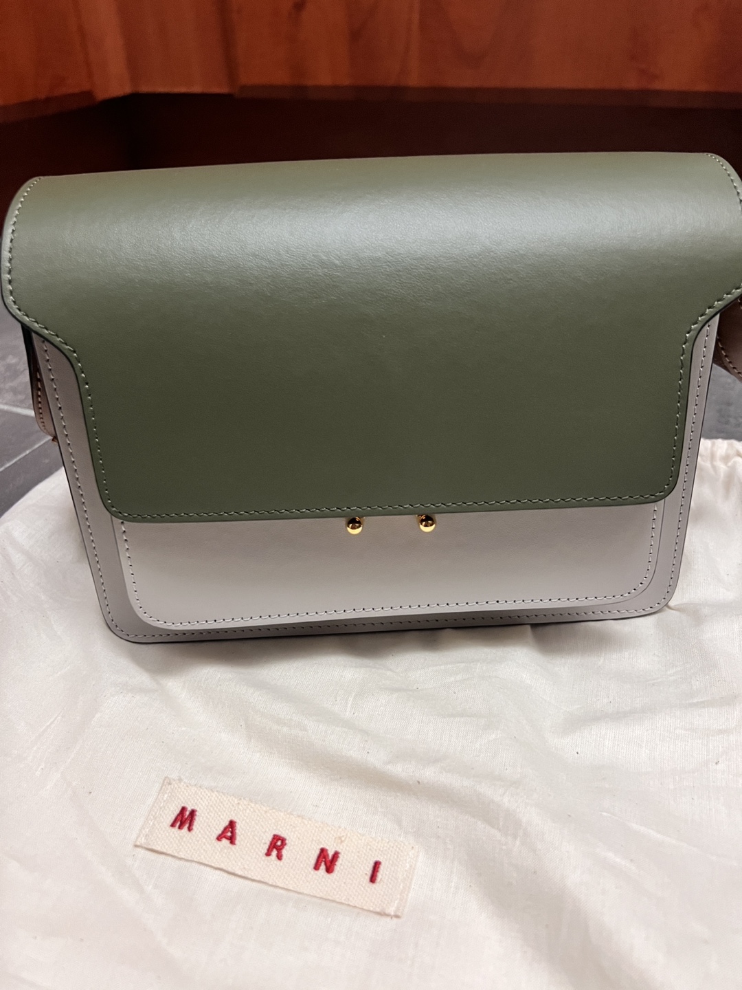 Marni Trunk Leather Shoulder Bag - photo 4