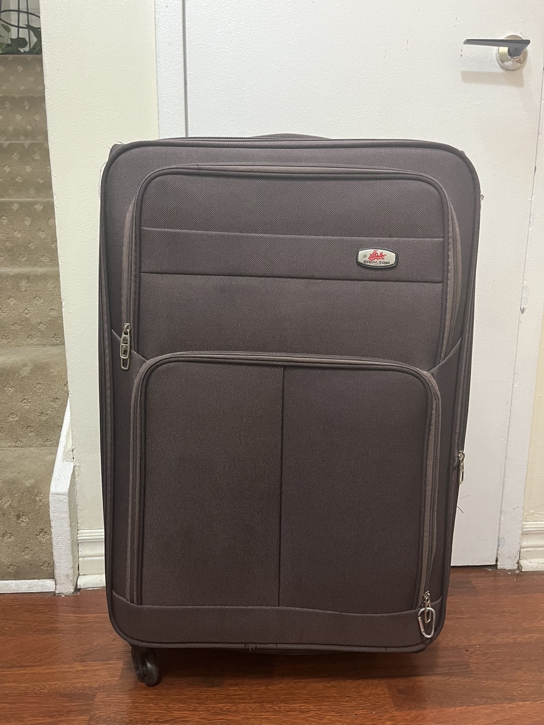 Large Rolling Luggage - photo 5