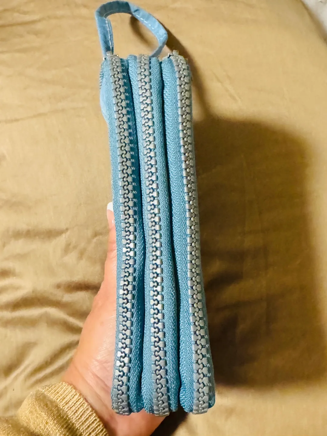 Kipling Wrislet Zipper Pouch image indicator(3)