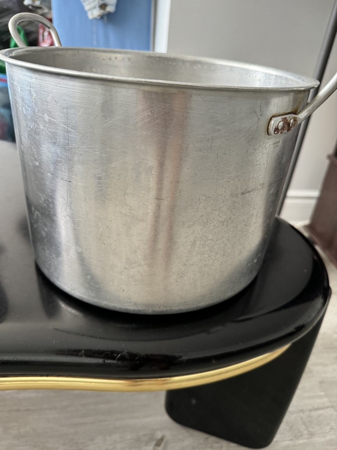Large Pots