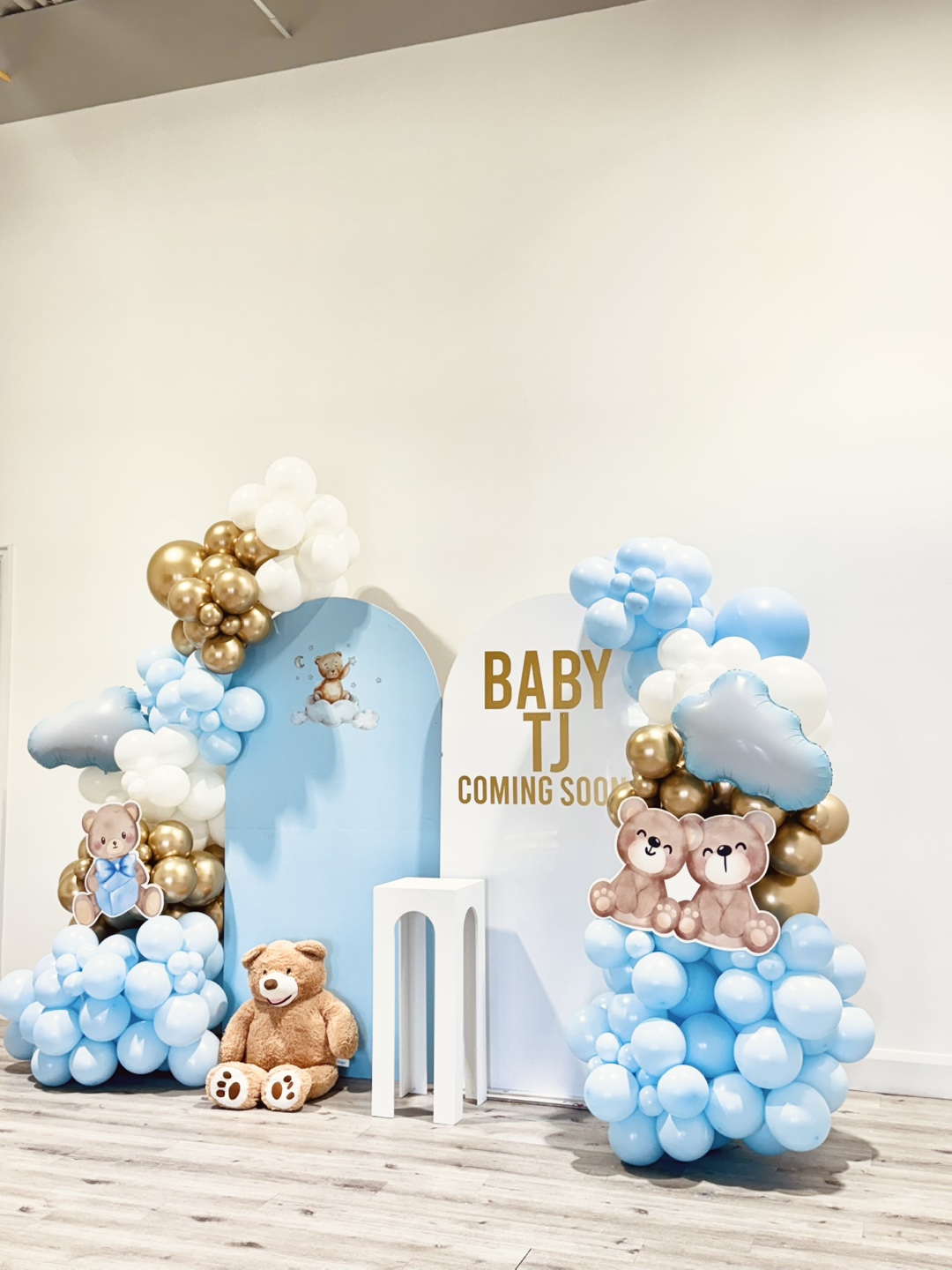 Baby Shower Balloon Decors
