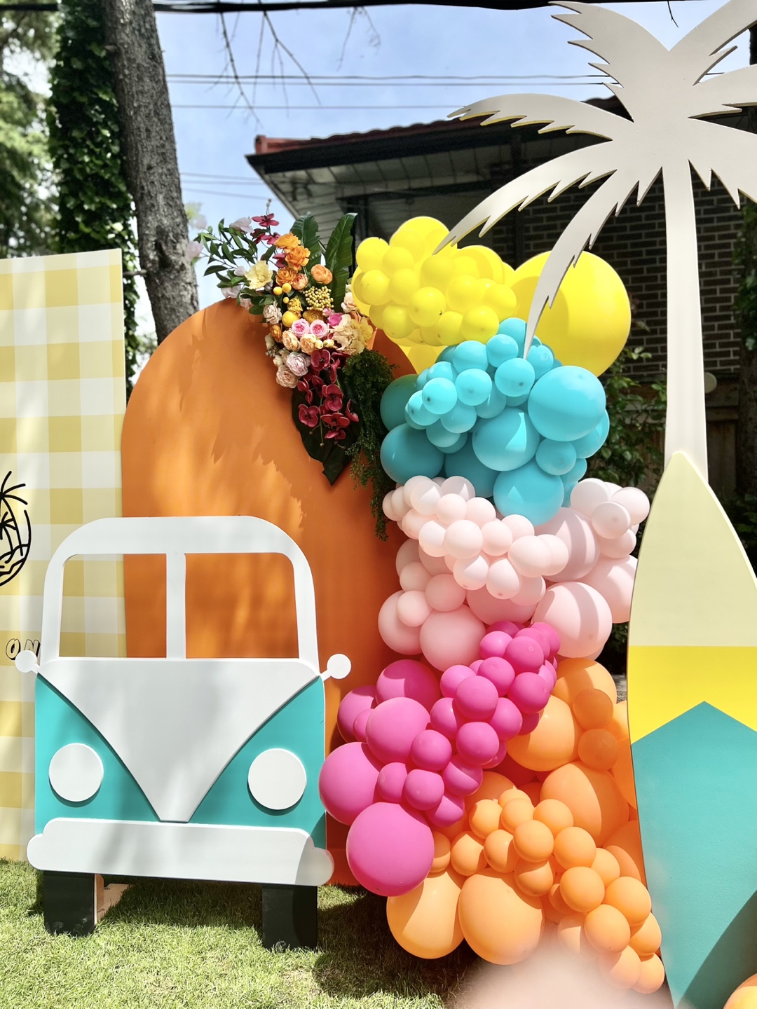 Aloha Themed Birthday Party - photo 5