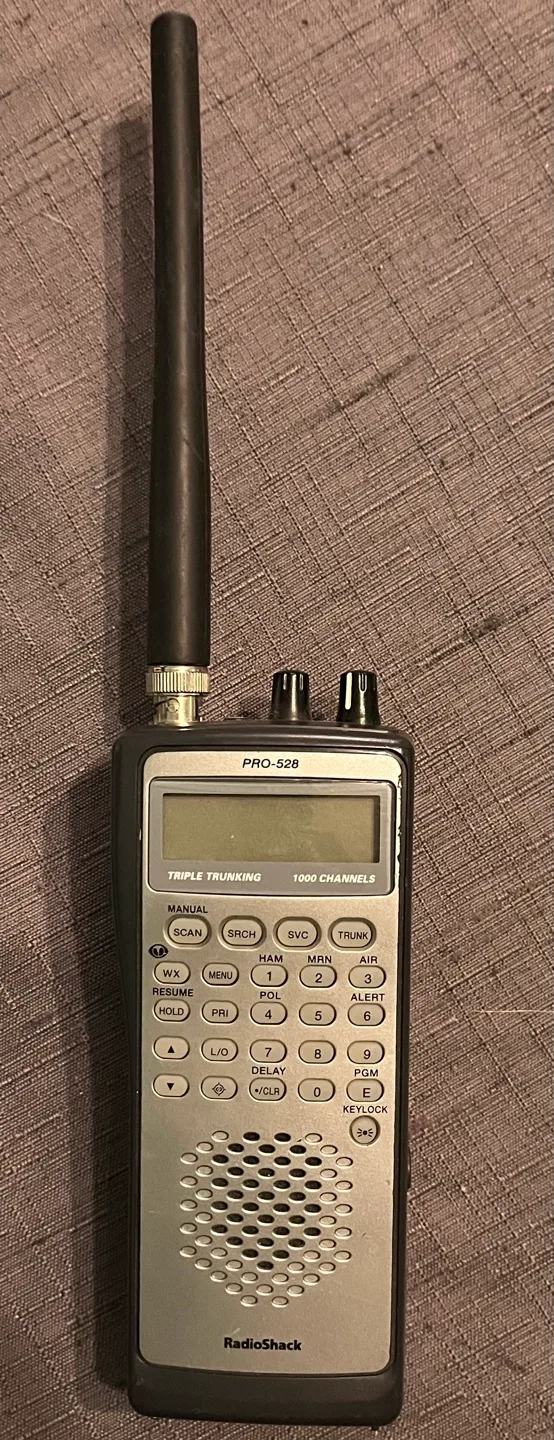RadioShack Pro-528 Scanner thumbnail