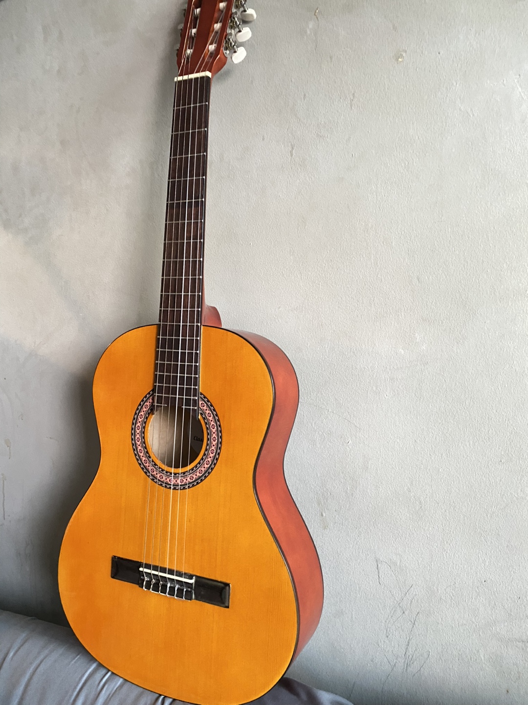 Guitar - photo 2