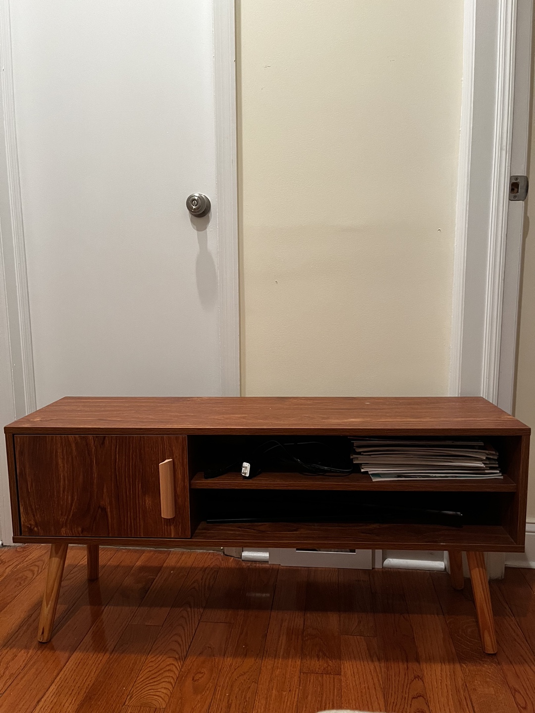 Mid-Century Modern TV Stand, for TV up to 48’