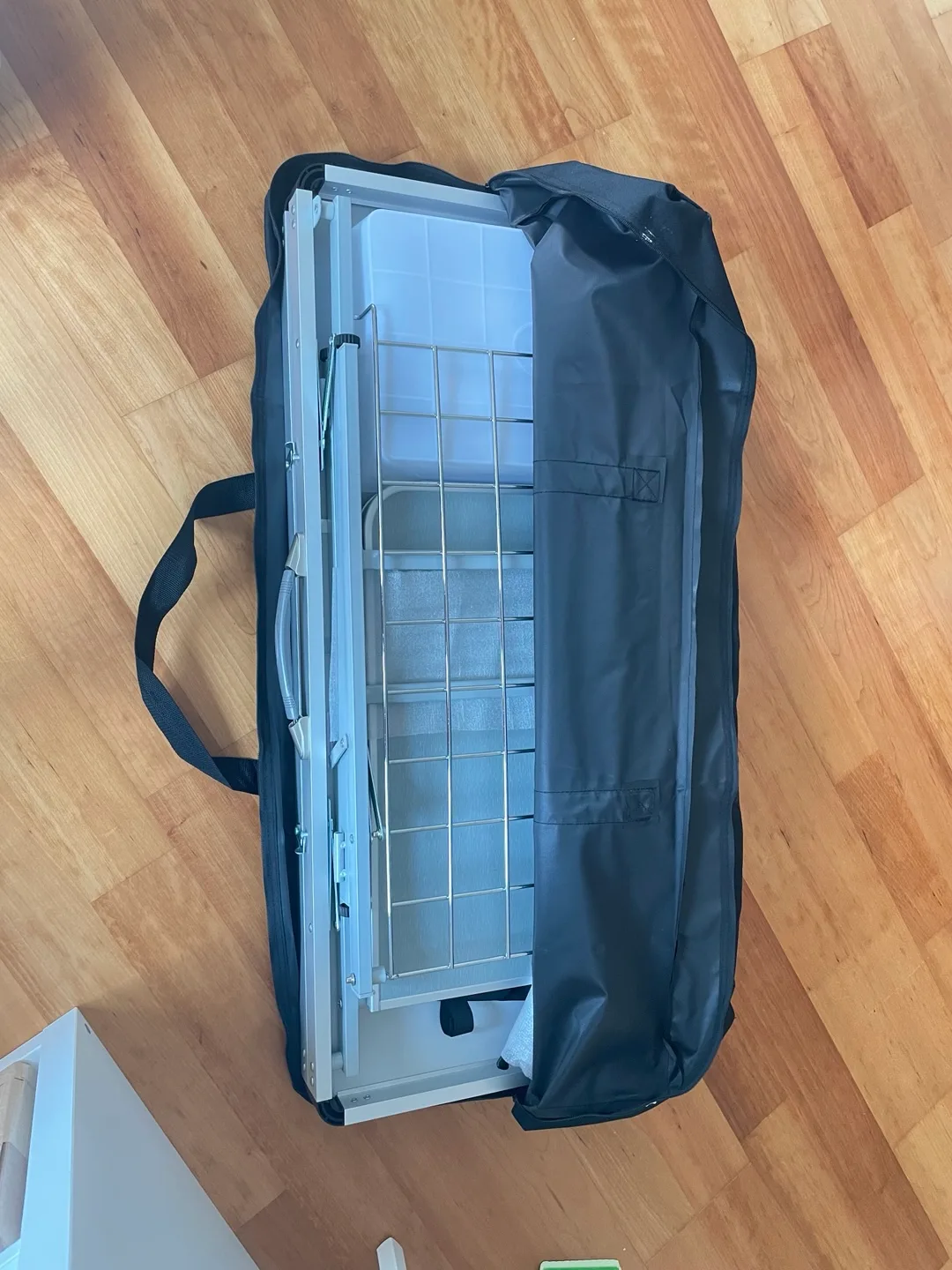 Cabela’s Deluxe Camping Kitchen image indicator(2)