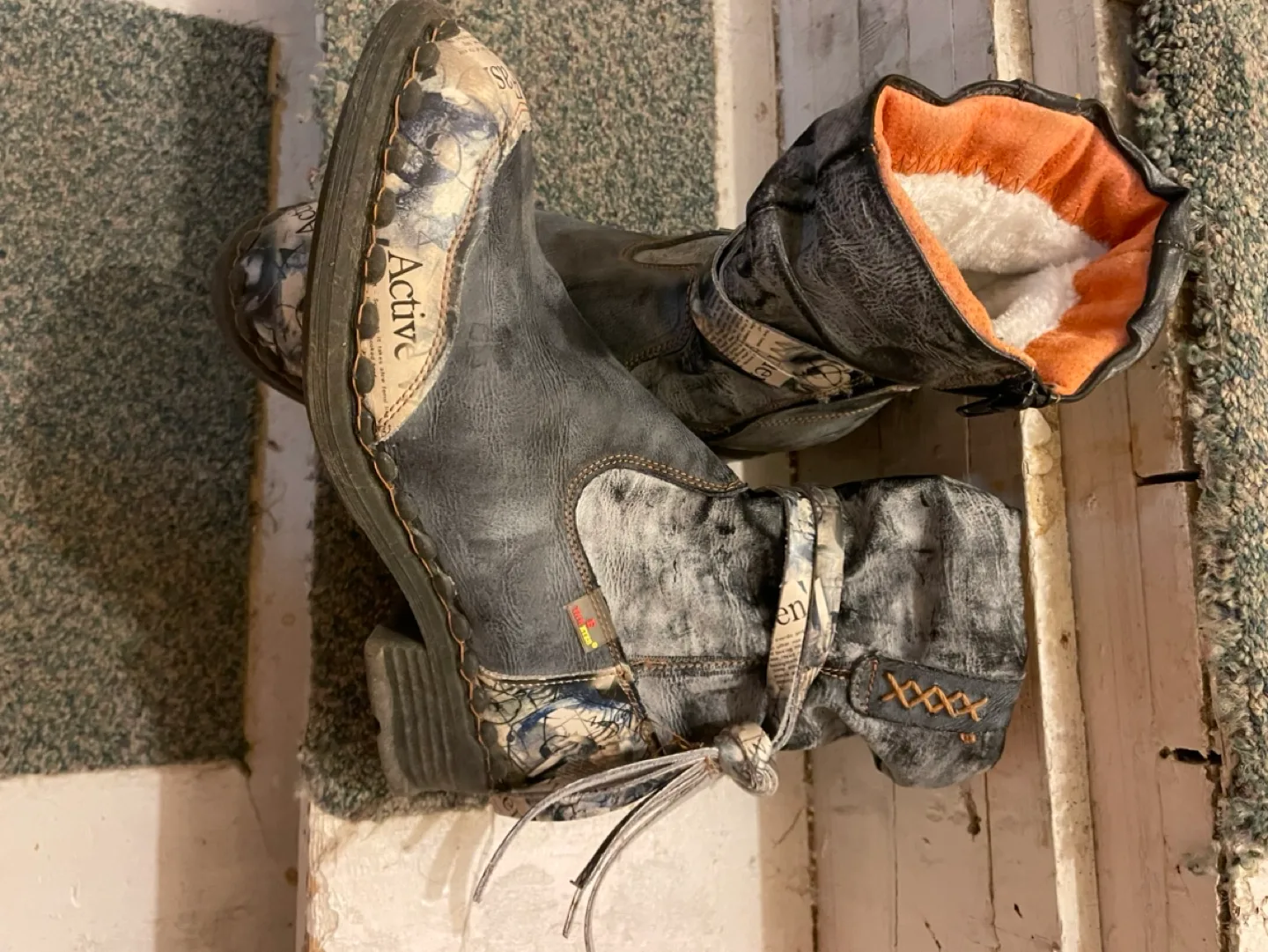 Original TMA Eyes Women's leather Boots image indicator(4)