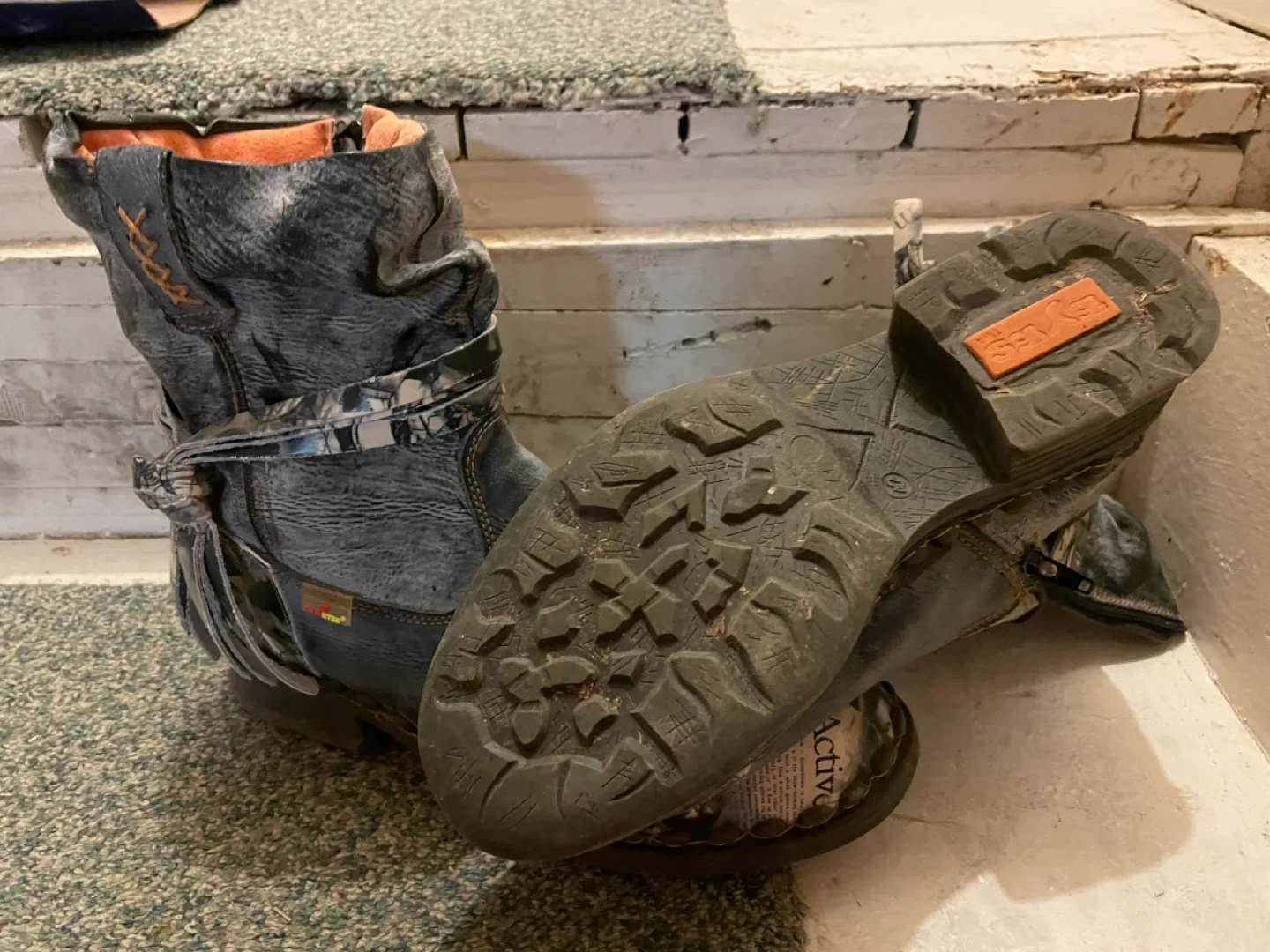 Original TMA Eyes Women's leather Boots image indicator(3)