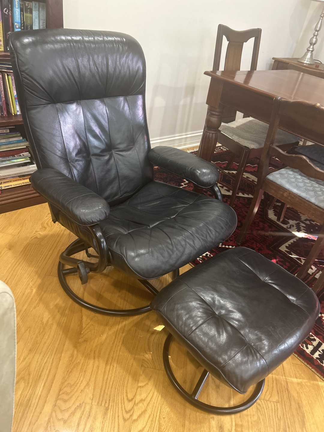 Black Leather Recliner with Ottoman - photo 2