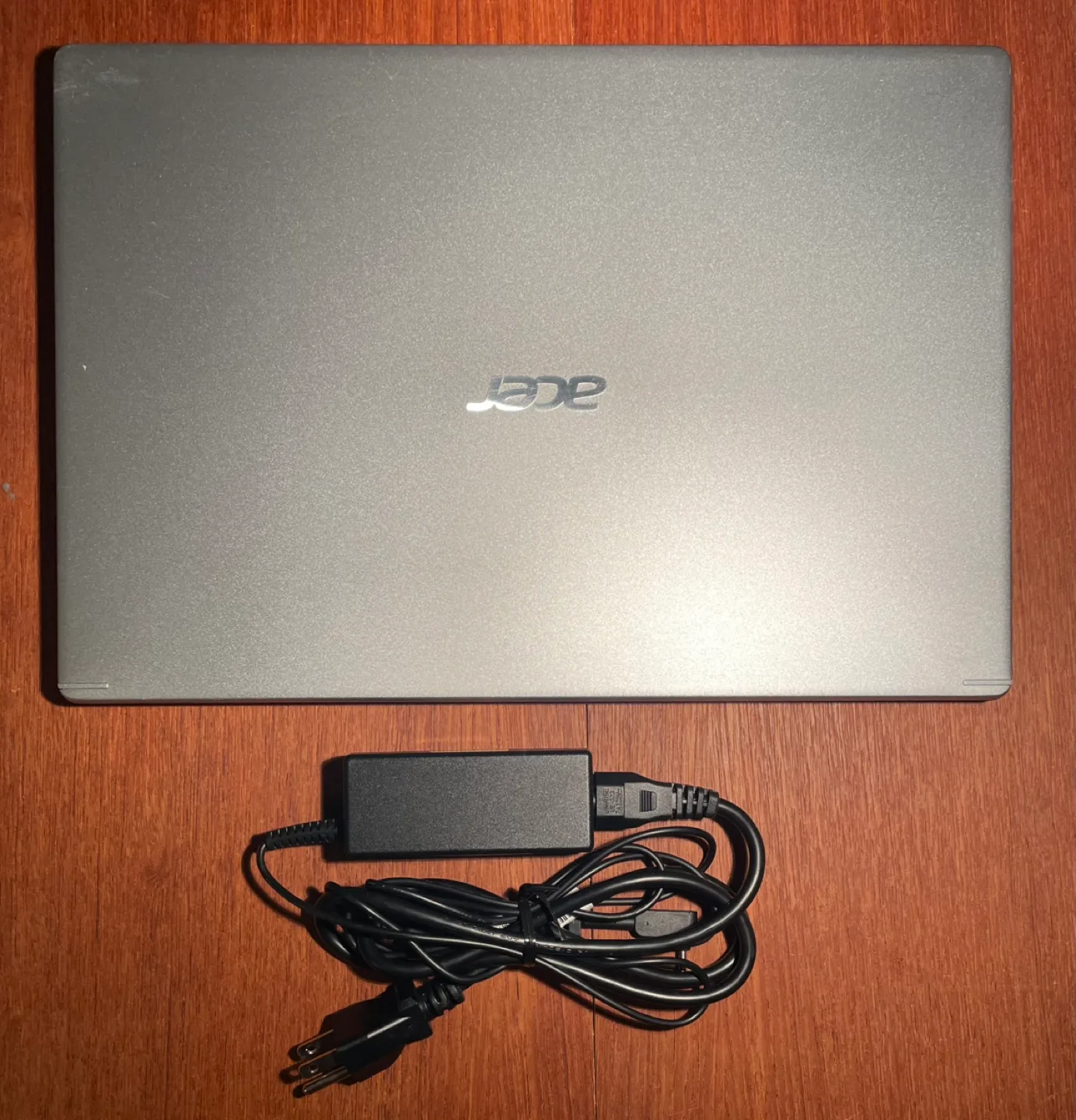 DU $904 Acer A515 Aspire Laptop 15.6” AMD Ryzen 7 16GB RAM 512GB image indicator(4)