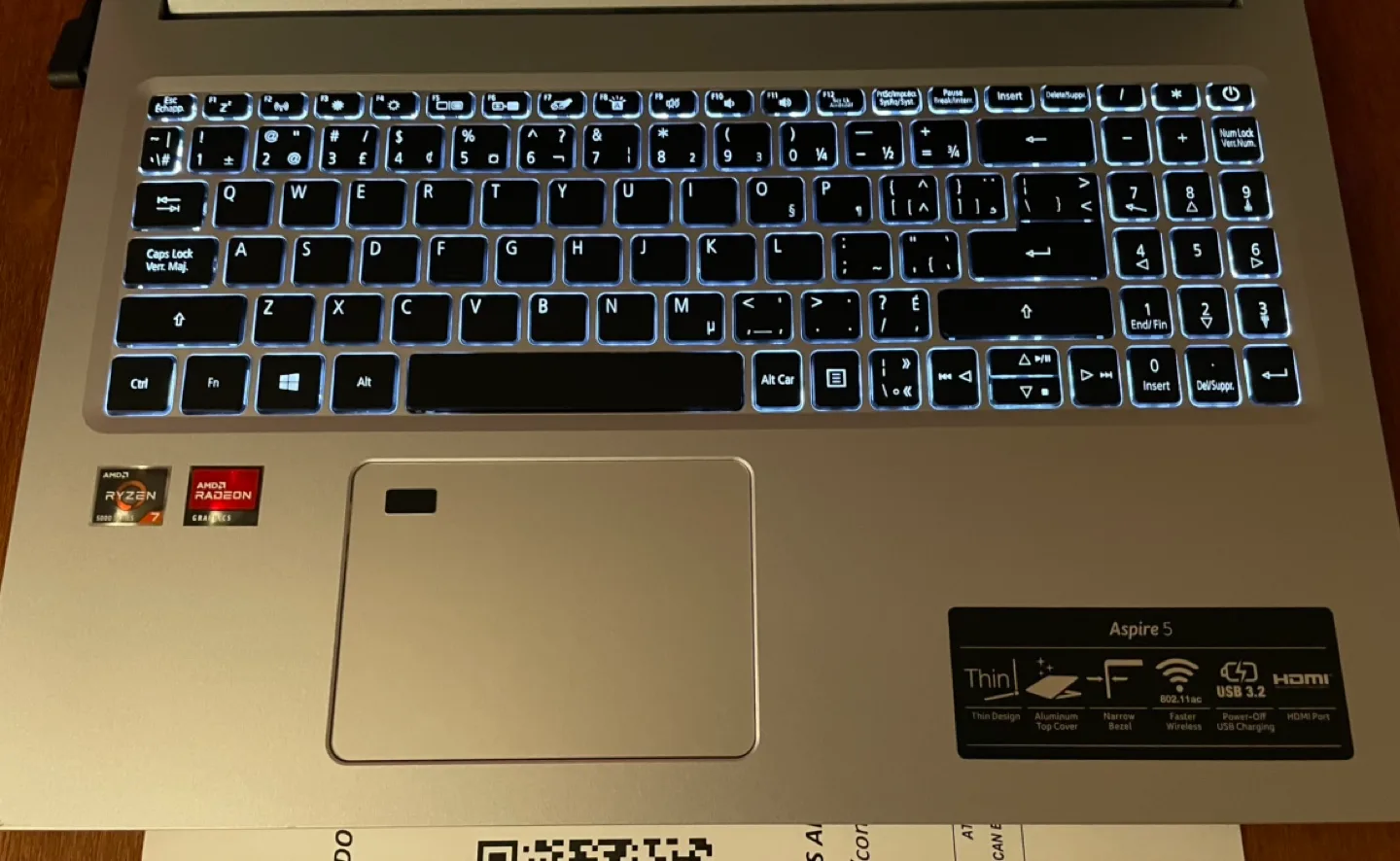 DU $904 Acer A515 Aspire Laptop 15.6” AMD Ryzen 7 16GB RAM 512GB image indicator(7)