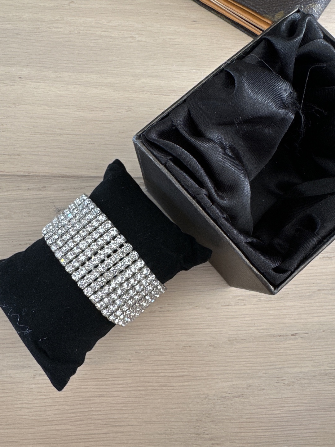 Rhinestone Crystal Bracelets - photo 2
