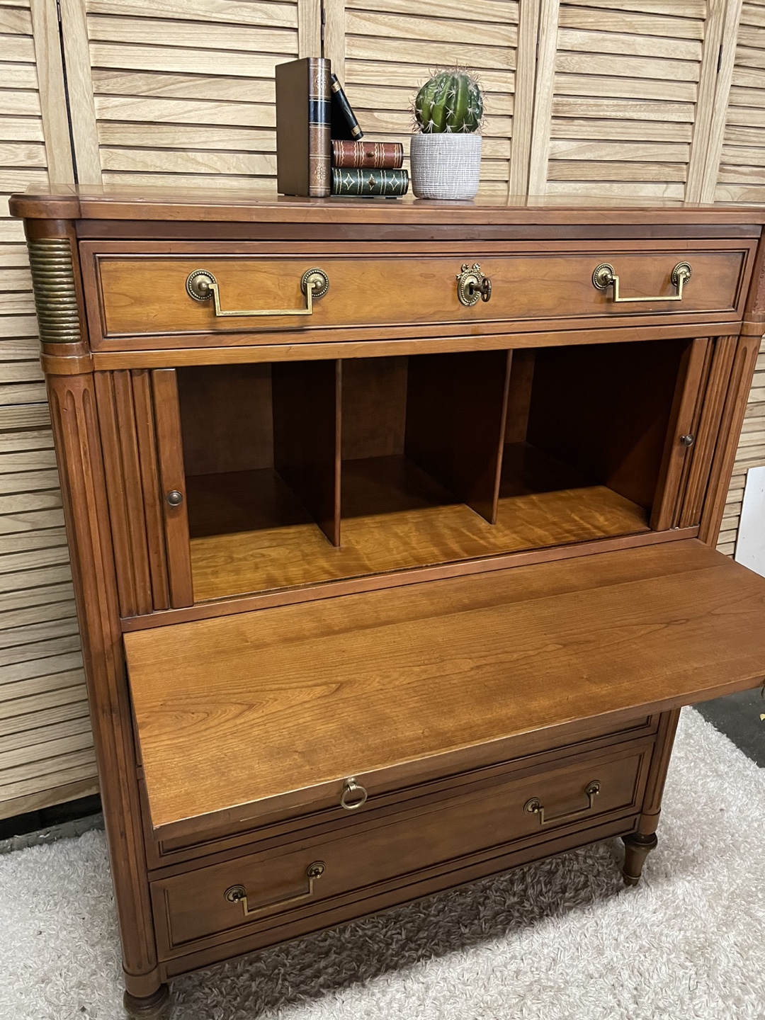 Kindel French Regency Dresser With Tambour - photo 5