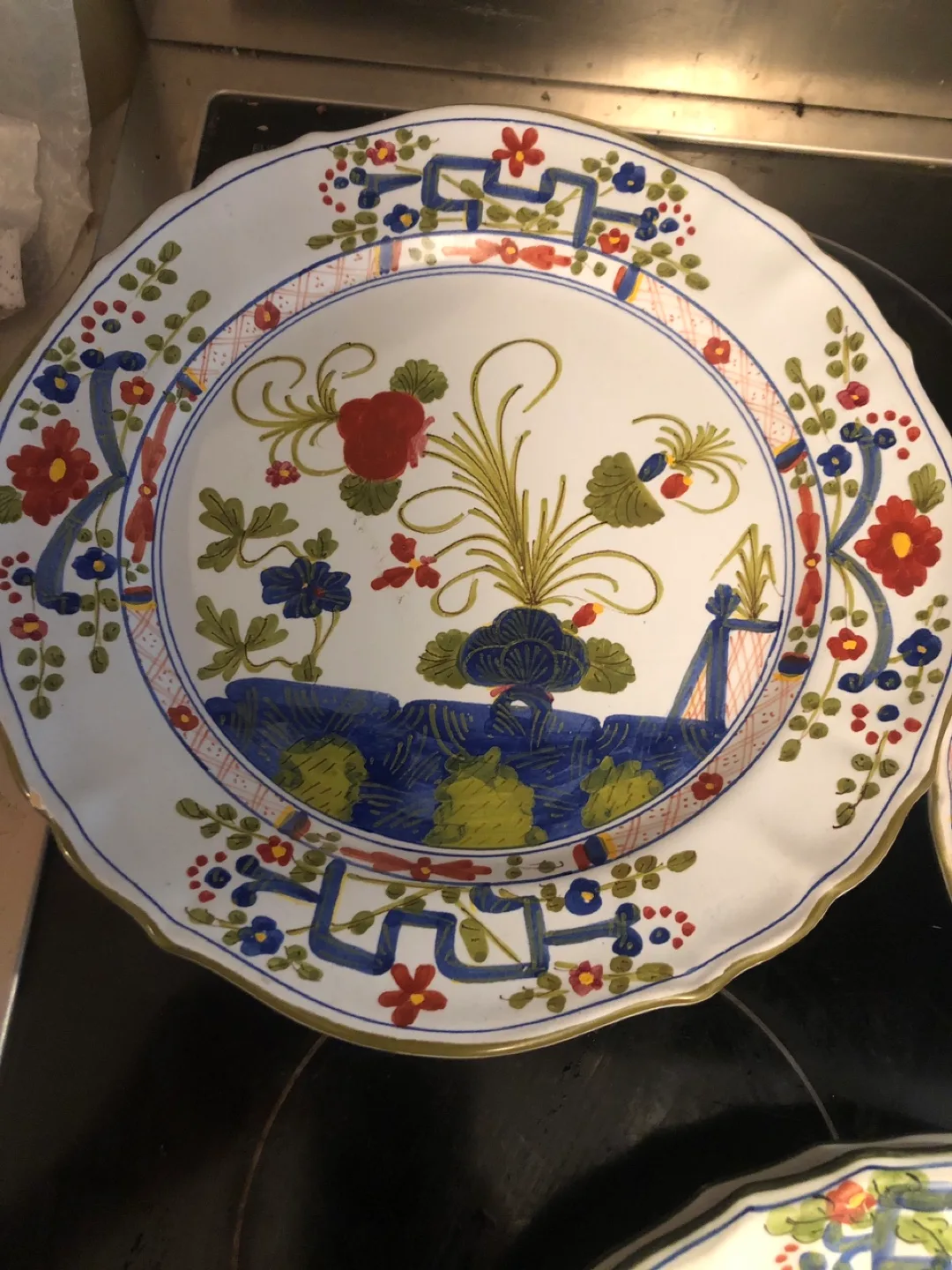 Italian Hand-Painted Dinnerware Set image indicator(5)