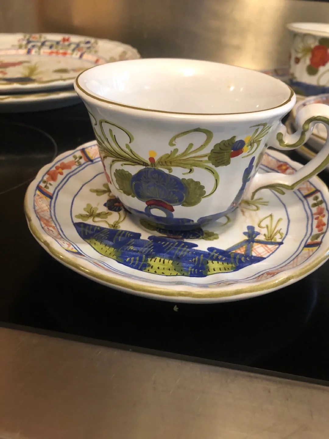 Italian Hand-Painted Dinnerware Set image indicator(6)