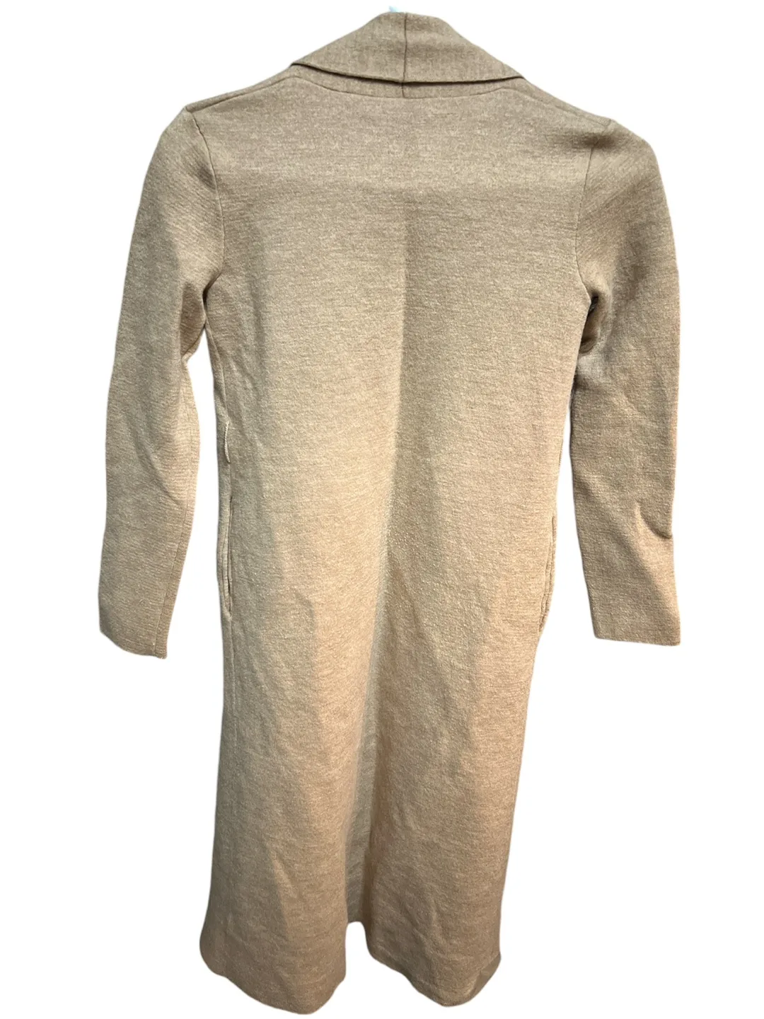 Aritzia Babaton Cardigan image indicator(4)