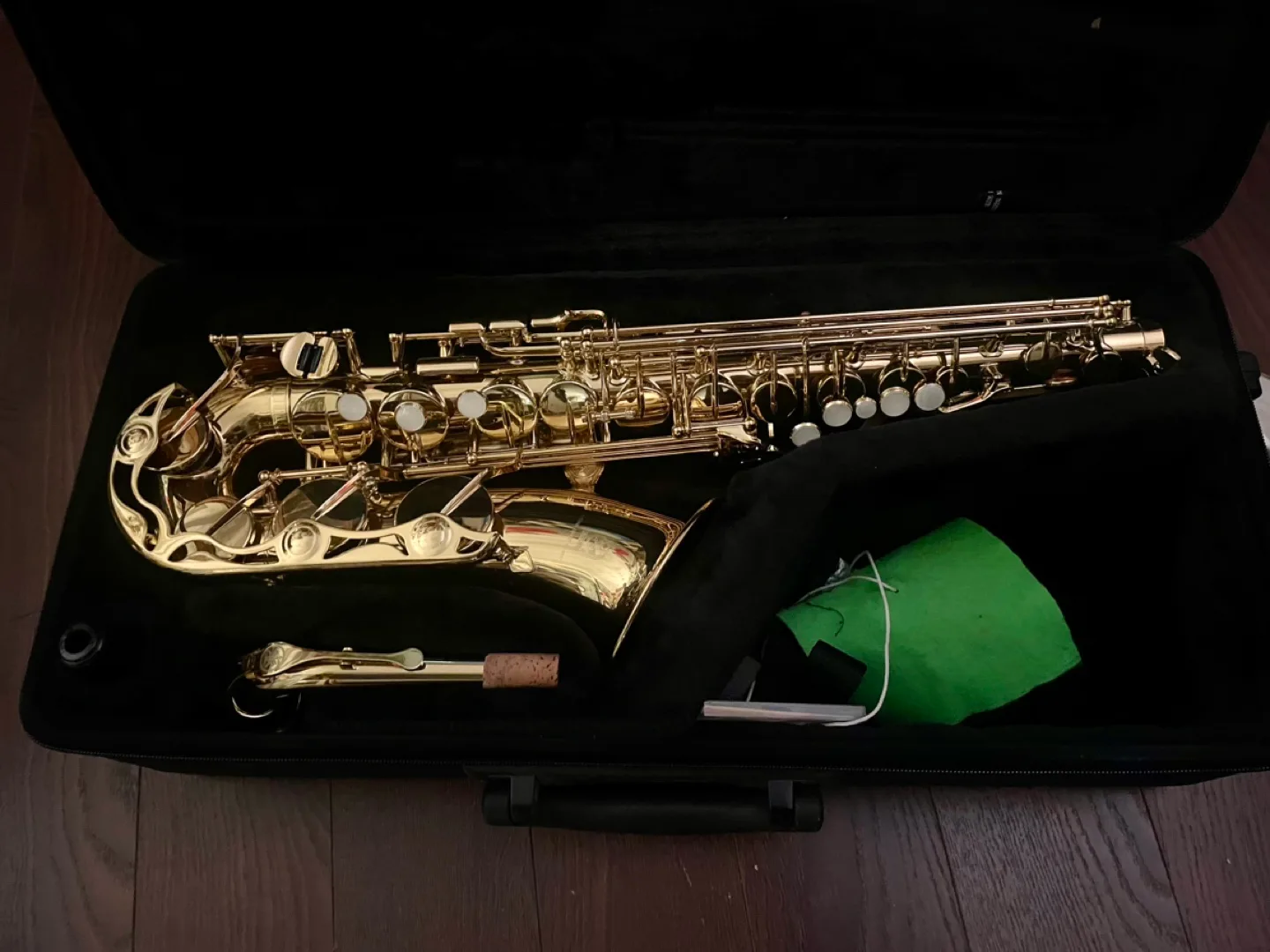 Yamaha YAS-280 Alto Saxophone thumbnail