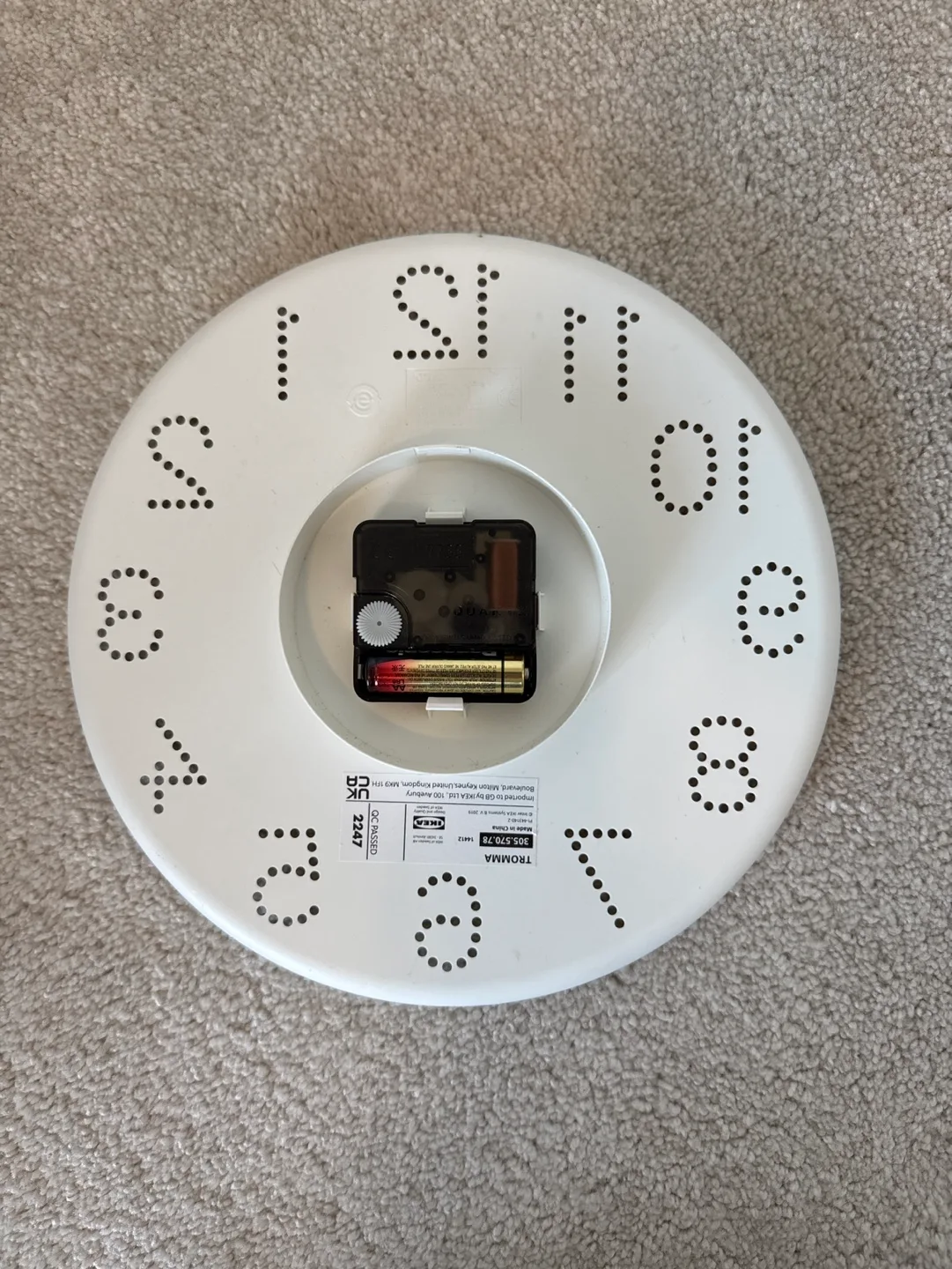 White Wall Clock image indicator(2)