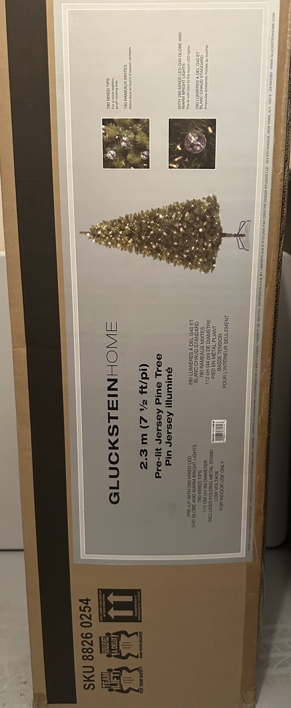 Pre-lit 7.5 ft Jersey Pine Tree